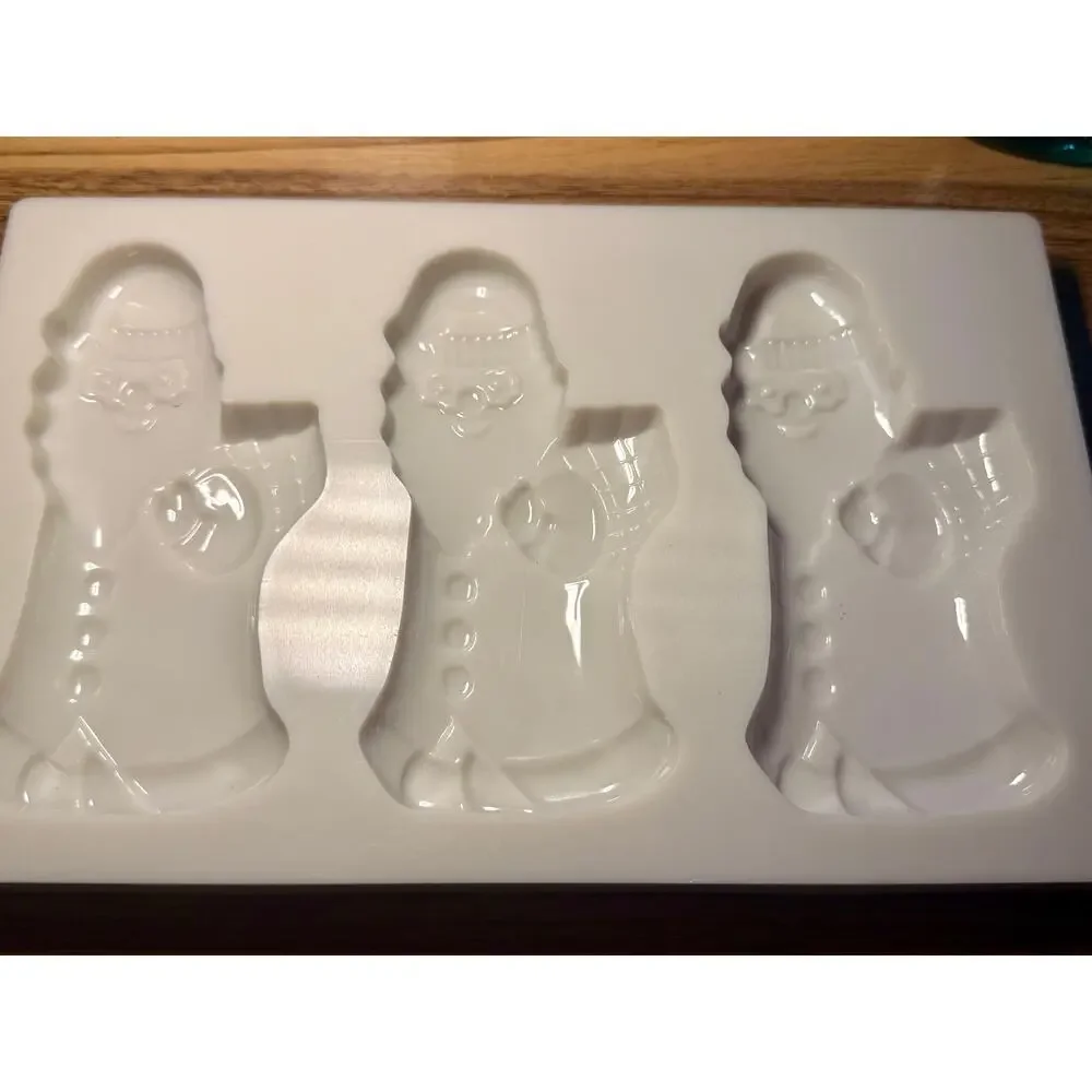 Santa Chocolate Moulds - Polycarbonate by Cacao Barry